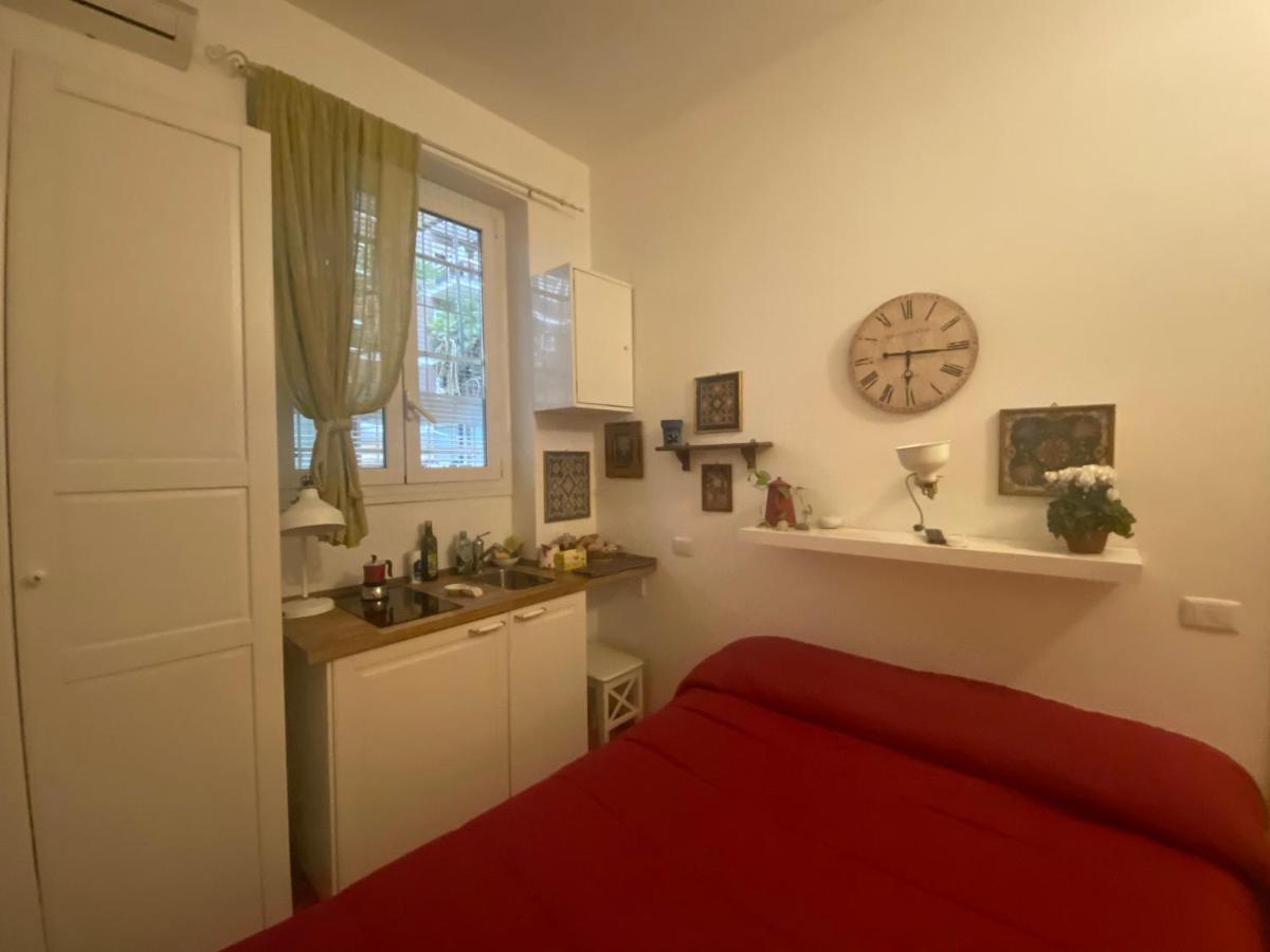 Piccolo E Indipendente A Garbatella Apartamento Roma Exterior foto